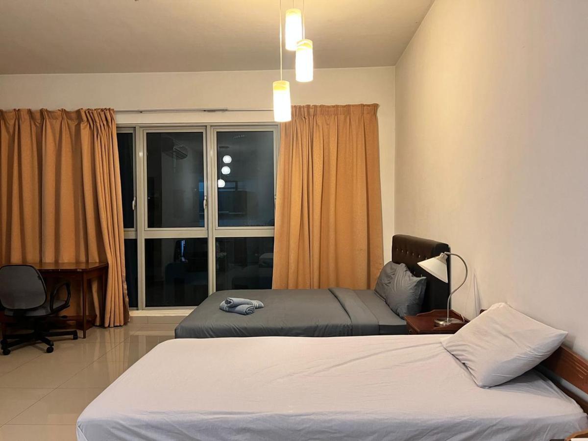 Regalia Modern Studio Kuala Lumpur Bagian luar foto