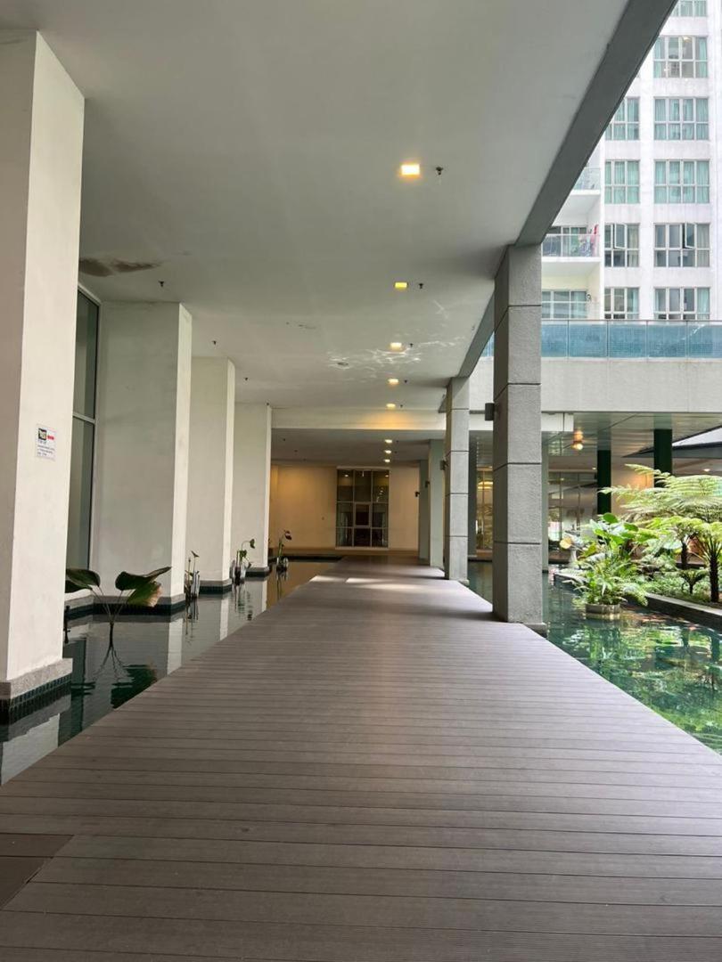 Regalia Modern Studio Kuala Lumpur Bagian luar foto